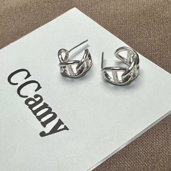 S925 Sterling Silver Pig Nose Shape Ear Stud